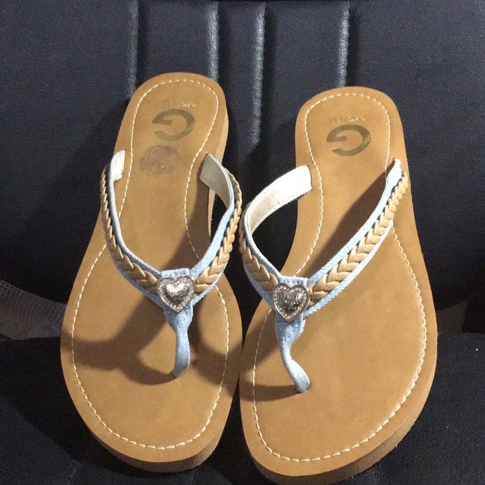 guess flip flops